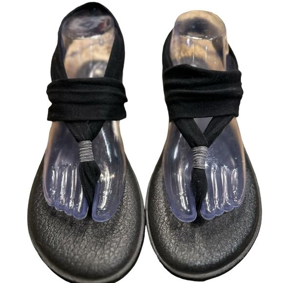 Sanuk Women’s Size 9 Black Slip On Yoga Sandal - Picture 1 of 6